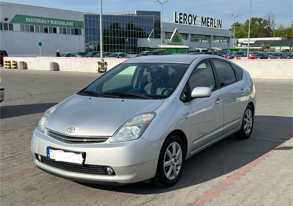 Toyota Prius cena 23500 przebieg: 420000, rok produkcji 2008 z Warszawa małe 46